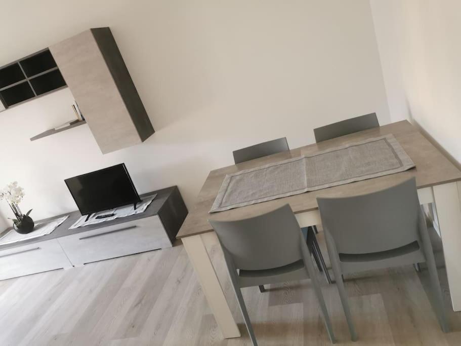 Apartment In Chiavenna Esterno foto